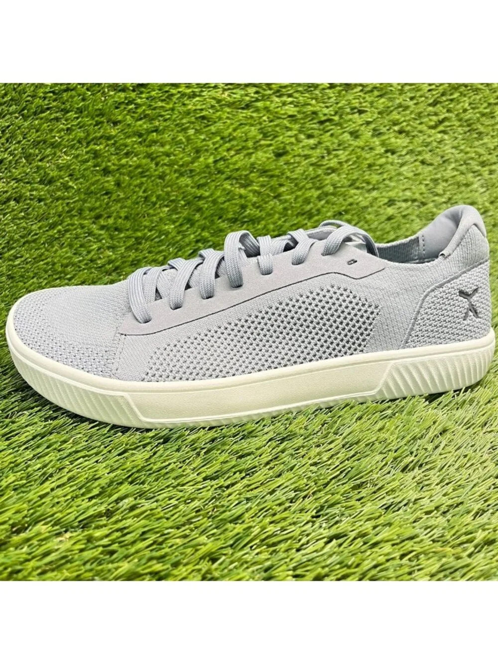 Flux Footwear Adapt Trainer Gray White Mens Size 10 Athletic Knit Shoes Sneakers